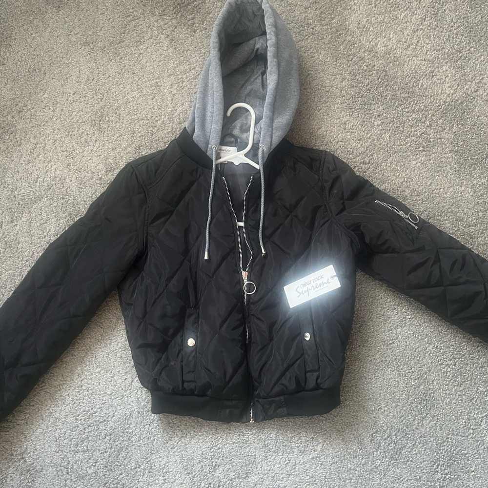 Women’s Jacket/Hoodie